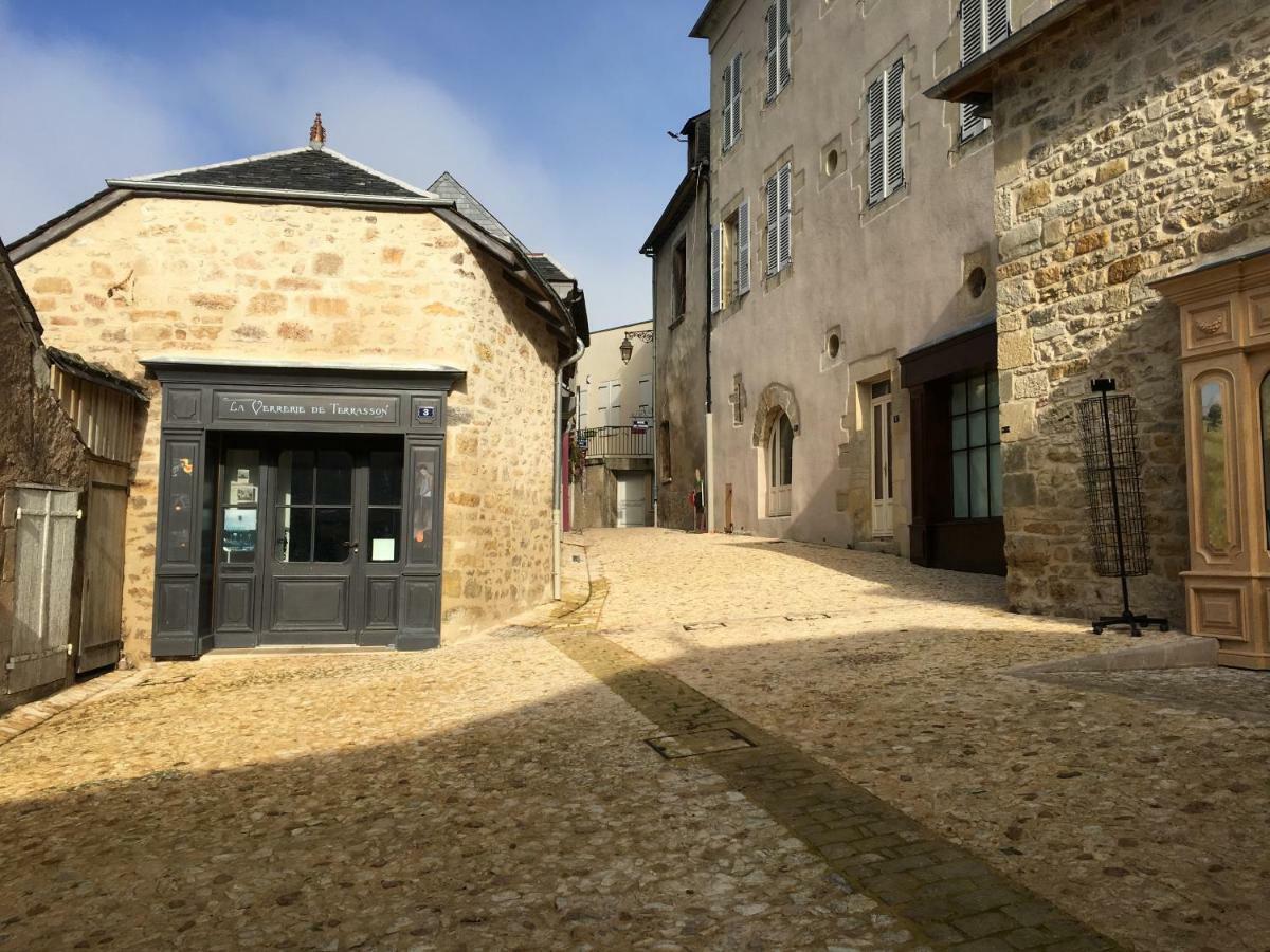 Les Maisons Du Perigord Terrasson Bagian luar foto